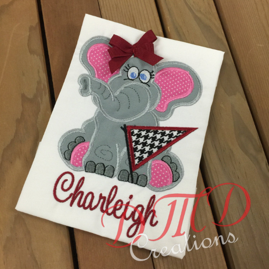 Elephant holding Pennant shirt , Elephant applique shirt - DMDCreations